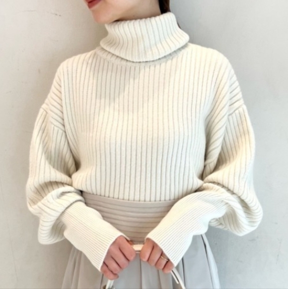 Snidel Ivory Funnel Neck Sweater OS - Picture 1 of 5
